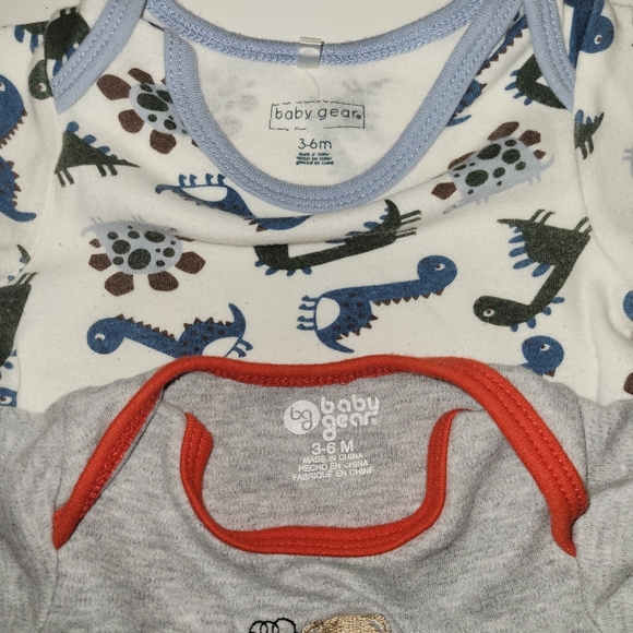 Set of 5 - Baby Boy Bodysuits - Picture 2 of 3